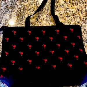 Women’s handbag with Palmeto Tree or Palm Tree designs.